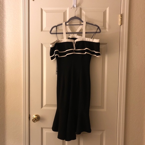 Brand new AQUA elegant party dress - Picture 2 of 4